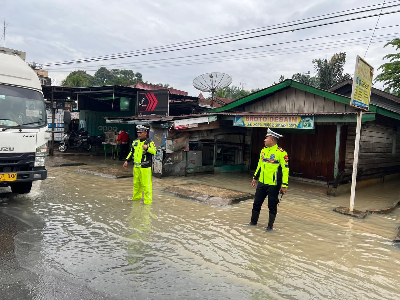 Banjir Jalinsum, 50 Personel Satlantas Labuhanbatu Dikerahkan