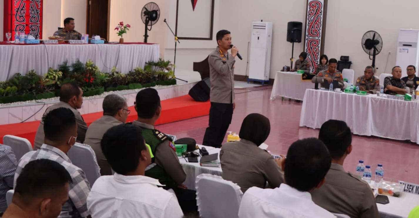 Di Mako Sat Brimob Polda Sumut, Kapolrestabes Medan Pimpin Anev Ops 2023