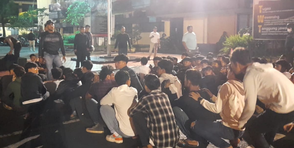 Lagi Kumpul-kumpul di Jalan Karya Ujung, Puluhan Remaja Diamankan