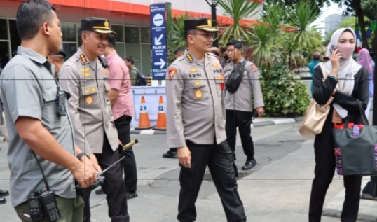 Kapolrestabes Medan Kawal Keberangkatan Presiden RI ke Labura