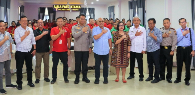 Kapolrestabes Medan Beri Arahan Upaya Mencegah Pencurian dan Penipuan di Mini Market