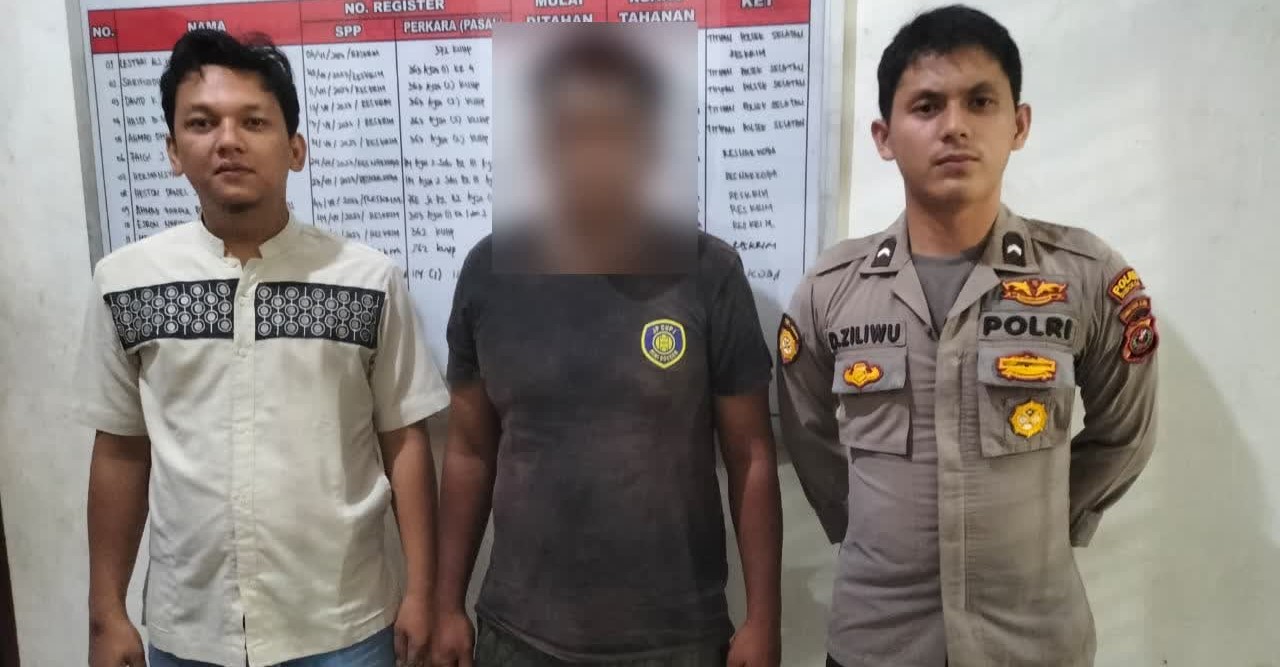 Pecatan Prajurit TNI AD Merampok Pegawai Toko Lalu Digebuki Warga