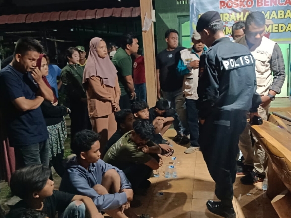 Diduga Mau Tawuran, 8 Remaja Terjaring Polisi, Sebilah Parang Disita
