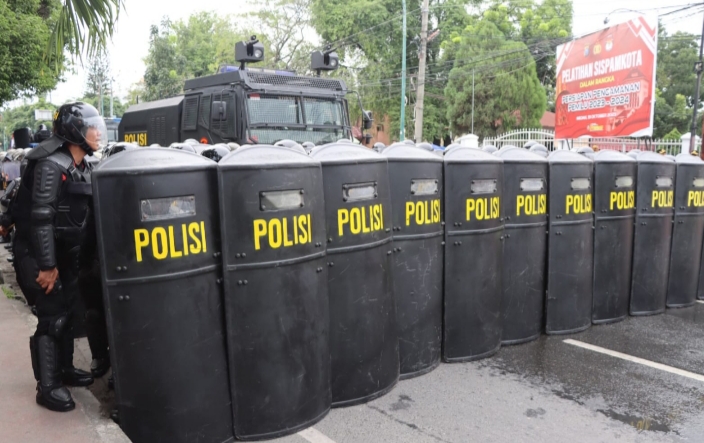 Jelang PAM Pemilu 2024, Polisi Simulasi Sismpamkota di KPU Sumut