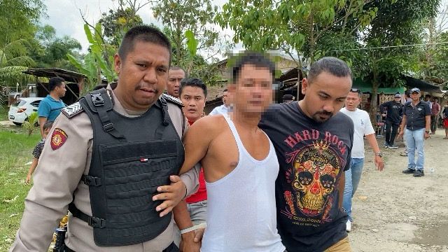 Diwarnai Letusan Senjata, Polisi Tangkap 5 Pengecer Sabu di Desa Cinta Rakyat Deli Serdang