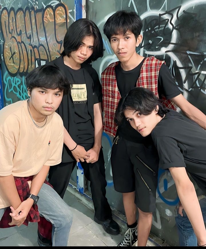 Dua Tahun Hiatus, Blown To Atom Kembali Dengan "Despiration"
