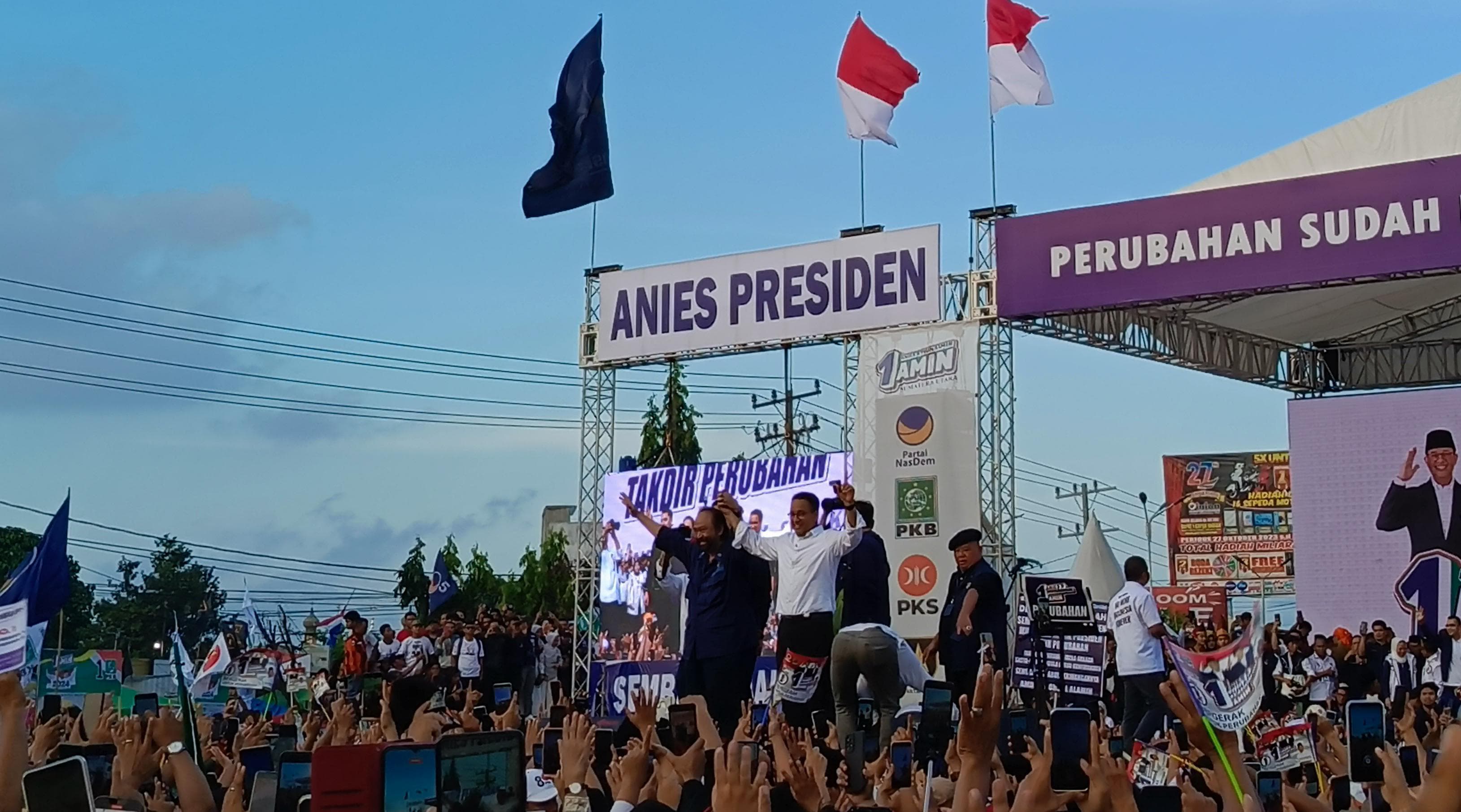 Anies Baswedan Kampanye di Percut, Peserta Pingsan dan Jalanan Macet