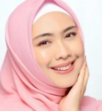 Ingin Dalami Ilmu Agama Islam, Oki Bersama Keluarga Pindah ke Mesir