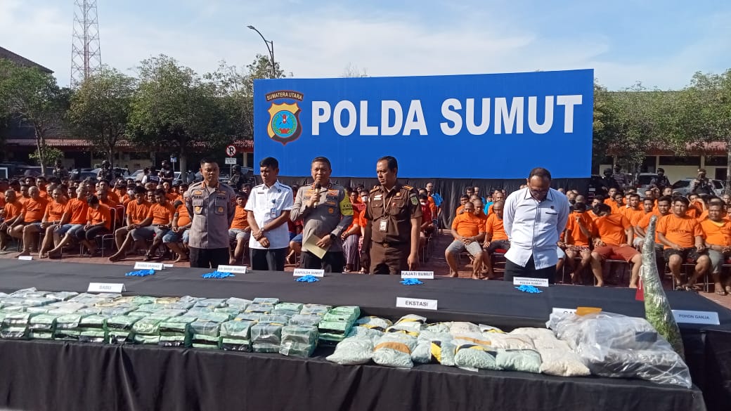 Polisi Tangkap 3 Tersangka 117 Kg Sabu dan 100 Ribu Ekstasi di Tanjung Balai