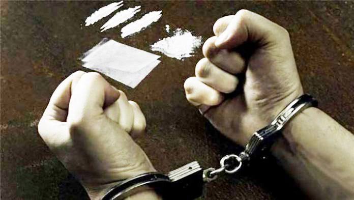 Rumah Digerebek, Pengedar Narkoba Diciduk : Barang Bukti 31 Paket Sabu
