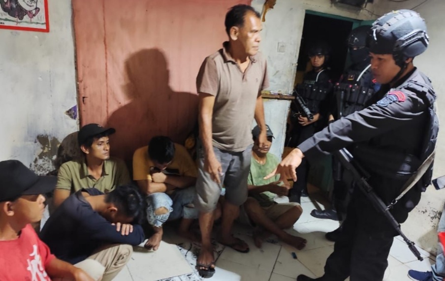 Patroli Skala Besar, Gg Jati Digerebek, 7 Pria Ketangkap Lagi Nyabu