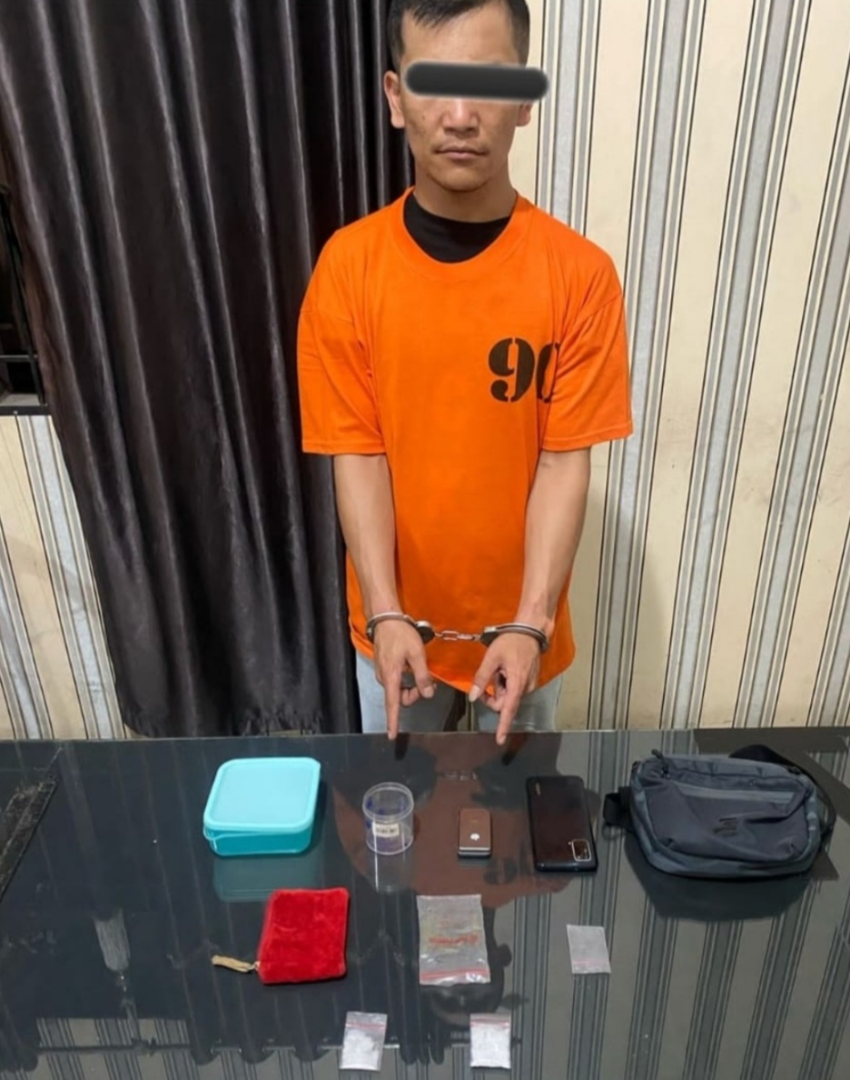 Pengedar Narkoba di Kabanjahe Kantongi 13 Paket Sabu saat Ditangkap Petugas
