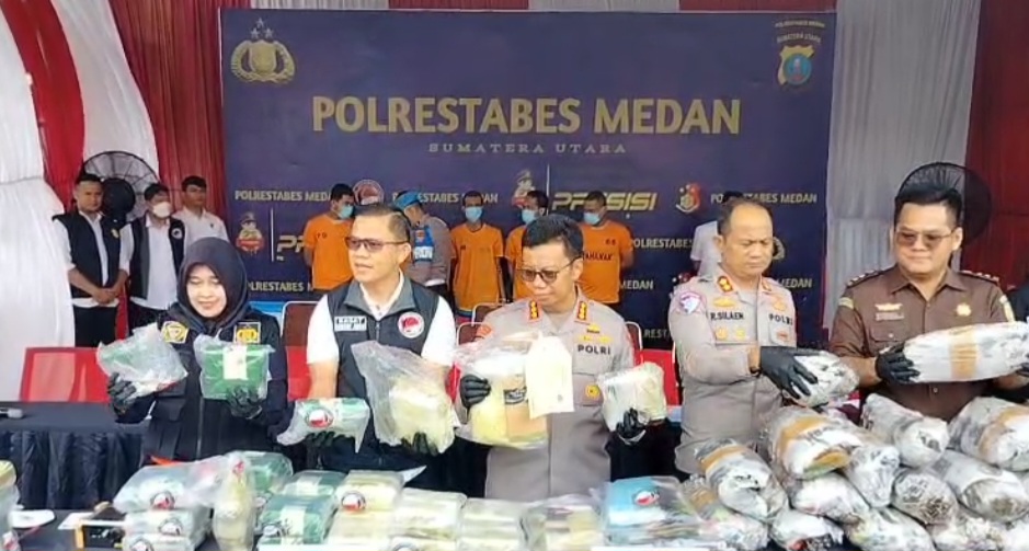 Hasil Ungkapan 2 Kasus, Polrestabes Medan Musnahkan Sabu, XTC dan Daun Ganja