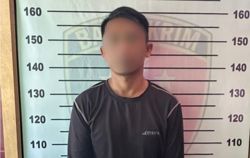 Pria Pencetak Uang Palsu Ditahan, Ini Barang Buktinya.....