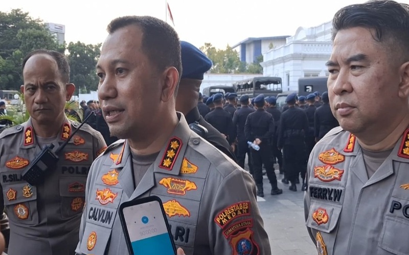 Kapolrestabes Medan Apresiasi Aparat dan Masyarakat saat Unras depan Kantor Gubsu