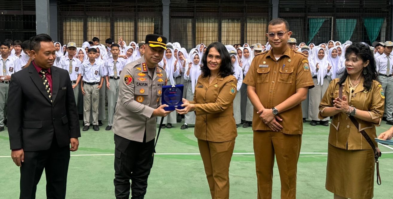 Kapolrestabes Medan Ajak Pelajar SMKN 1 Manfaatkan Masa Sekolah untuk Bekal Membangun Masa Depan