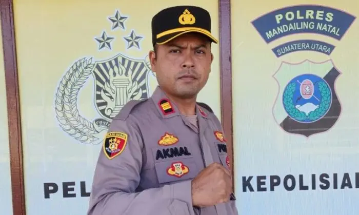 Kapolsek Muara Batang Gadis Dinonaktifkan Usai Kantornya Dibakar Massa
