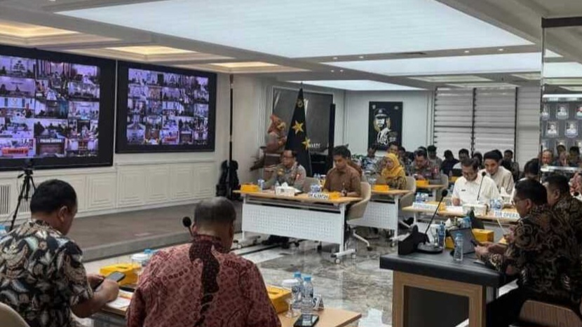 Polri Fasilitasi Permodalan KUR dan Penyerapan Bulog bagi Petani Jagung