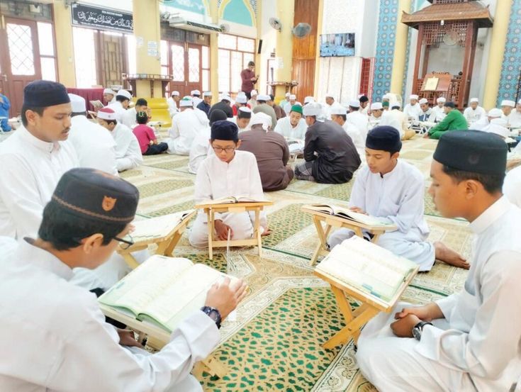 WNA Protes Tadarus, Kemenag Ingatkan Aturan Pengeras Suara Masjid