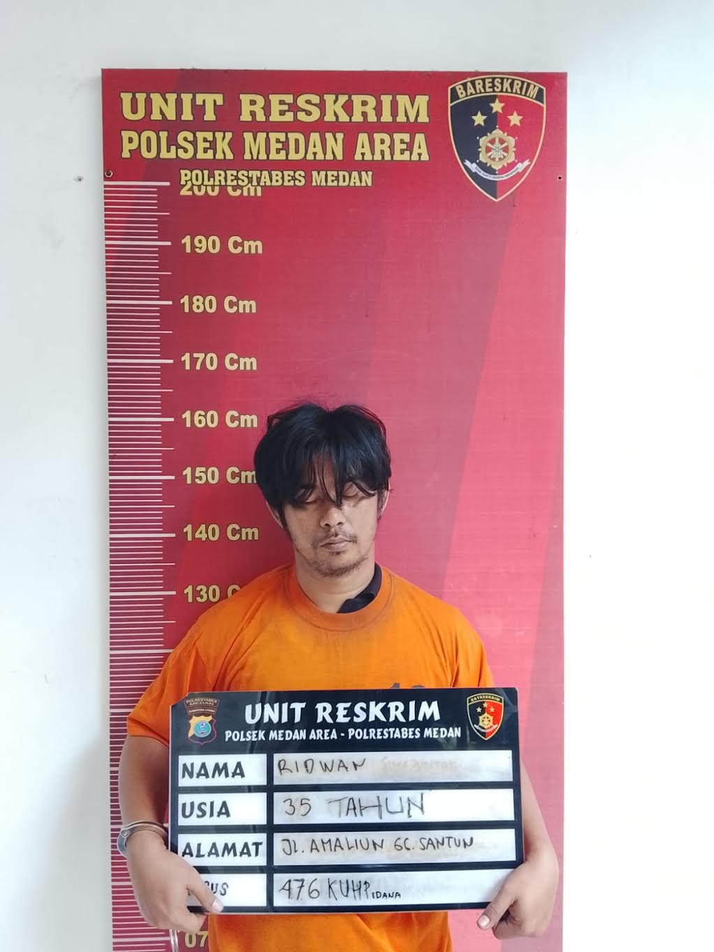Lihat Ada Peluang, Pembeli Rokok Gasak HP Seharga Rp 20 Juta di Grosir