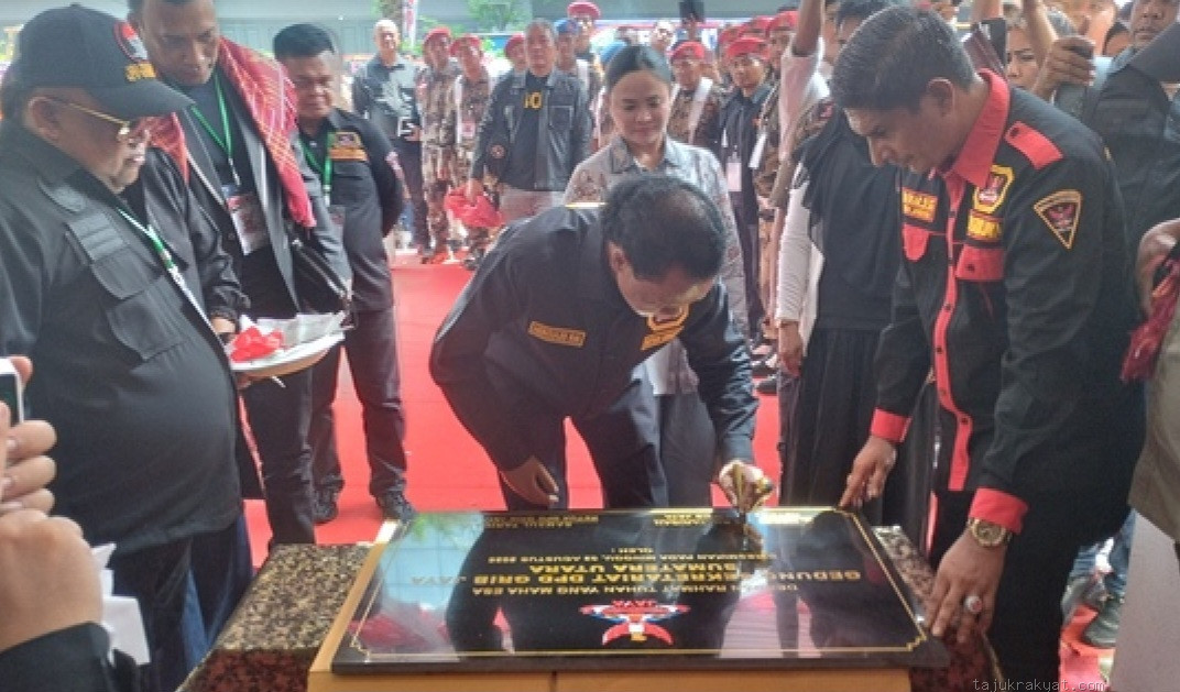 Ribuan Kader Saksikan H Hercules Resmikan Kantor DPD Grib Jaya Sumut