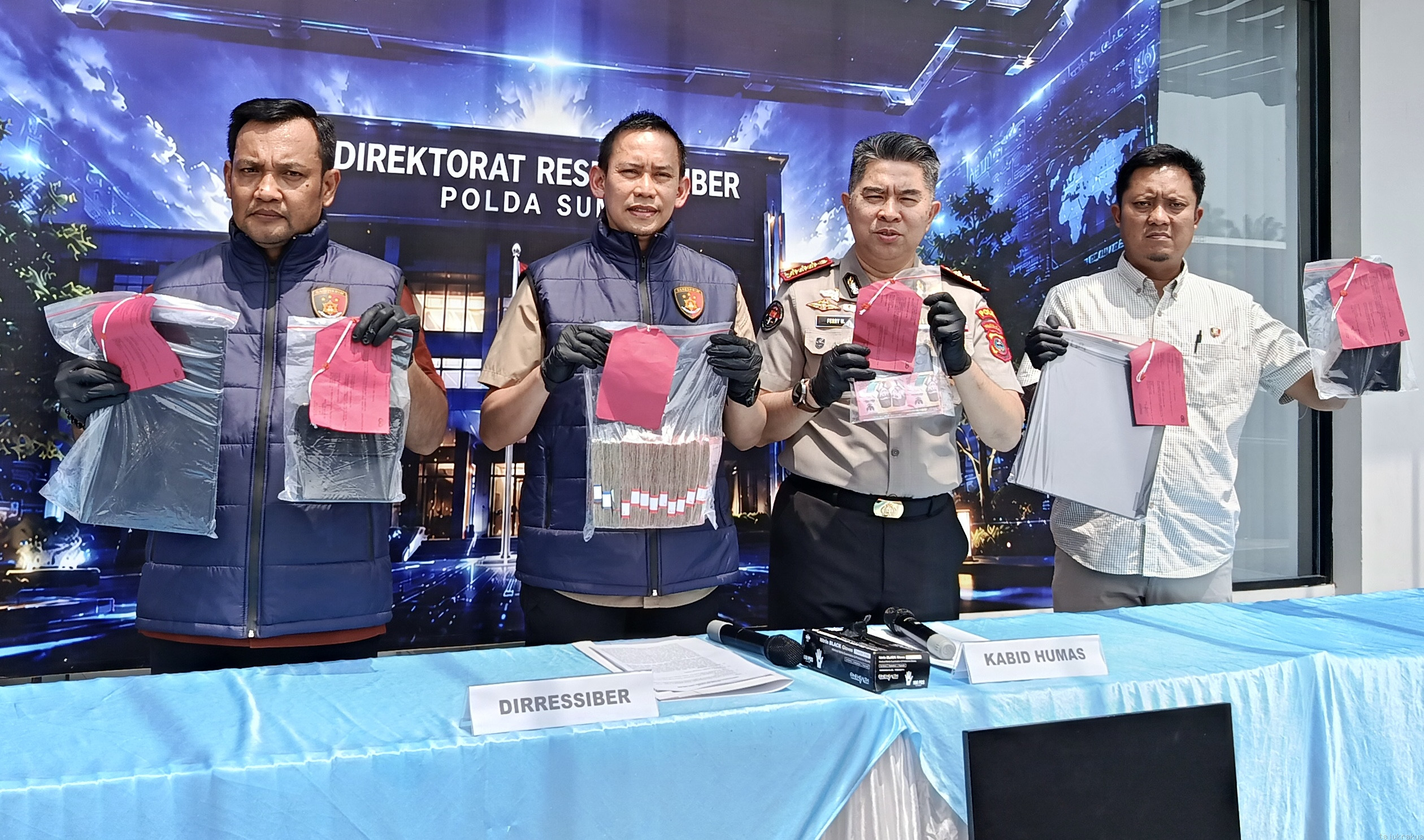 'Almuni' Judi Kamboja Buka Situs Judol di Sumut, Omzet Rp 300 Juta Sebulan
