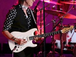Gitaris Legendaris Dunia Jeff Beck Meninggal