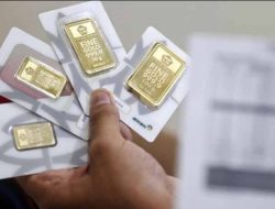 Harga Emas Antam Hari Ini Anjlok Lagi Rp 10.000
