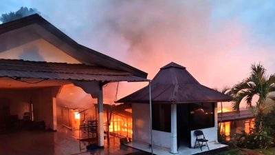 rumah dinas Kapolda Papua kebakaran