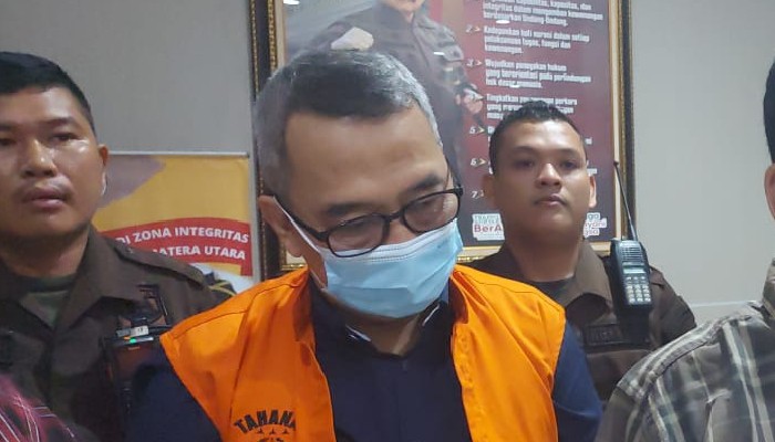 Memet S Siregar, terpidana korupsi Rp 32 miliar diamankan Tim Tabur Kejati Sumut. Ist