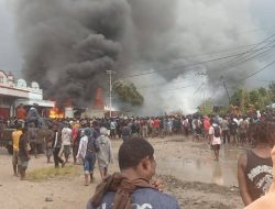 Isu Penculikan Anak di Wamena Berujung Pembakaran dan Penyerangan ke Polisi