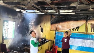 Kantor Desa Pematang Sijonam, Kecamatan Perbaungan, Kabupaten Sergai kebakaran, Senin (6/3/2023). Tidak ada korban jiwa dalam peristiwa ini.