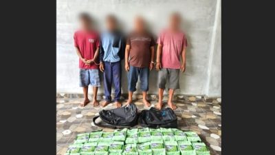 Empat orang sindikat gembong narkoba yang ditangkap membawa 20 Kg sabu diduga dari Malaysia.