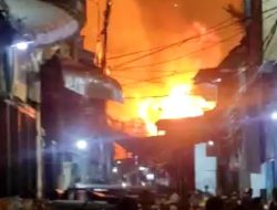 Kebakaran Hebat Depo Pertamina di Jakarta, 14 Orang Tewas