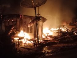 5 Unit Rumah di Desa Sihobuk Kebakaran, Pemilik Nyaris Terpanggang saat Tidur
