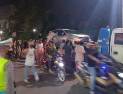 Medan Gempar! Wanita Penjual Es Ditemukan Tewas Dibunuh Dalam Mobilnya