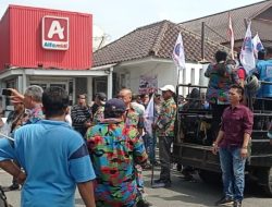 Polrestabes Medan Pantau dan Amankan Aksi Demo Dua Organisasi Buruh