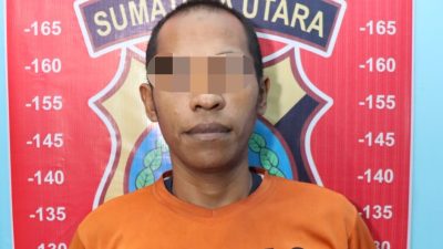 I alias Jamal, pemilik dan penjaga rumah penampungan TKI ilegal yang ditangkap petugas Sat Reskrim Polres Tebingtinggi.