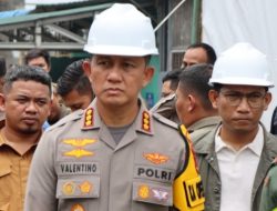 Kapolrestabes Medan Dampingi Walikota Tinjau Pemancangan Tiang