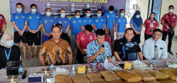 Kepala BNN Sumut, Brigjen Pol Toga H Panjaitan press rilis.(key)