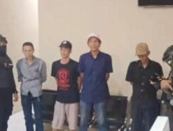Lagi Nyabu di Lahan Kosong, 4 Pria Diangkut Tim PRC ke Polsek Medan Baru