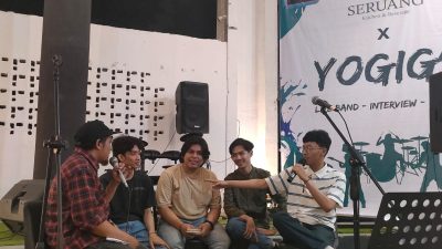 Live interviu dengan Shanghai Karate Club saat acara Yogigs Vol 02