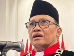 Anwar Usman Tak Hadir saat Ridwan Mansyur Dilantik Presiden RI Jadi Hakim MK