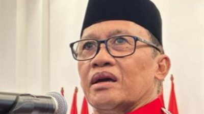 Anwar Usman Tak Hadir saat Ridwan Mansyur Dilantik Presiden RI Jadi Hakim MK