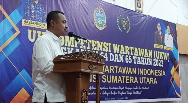 H Farianda Putra Sinik SE.(ist)