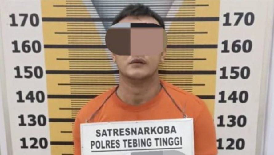 Satu diantara pelaku penyalahgunaan narkoba yang ditangkap Polres Tebingtinggi.
