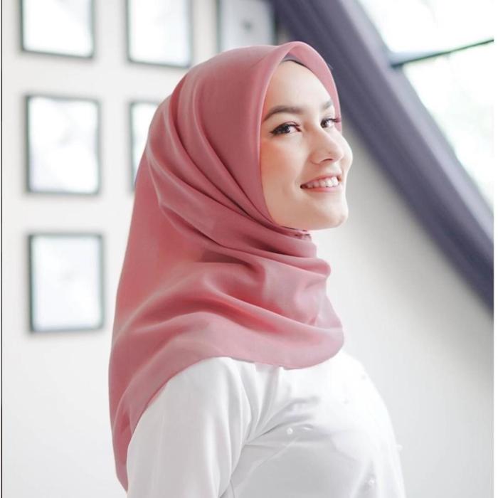 tutorial hijab segi empat terbaru