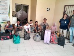 TKI Ilegal Bayar Rp 3 Juta Masuk ke Indonesia, Diamankan Bais TNI