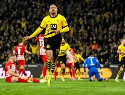 Donyell Malen Jadi Bintang saat Laga Dortmund Vs Freiburg