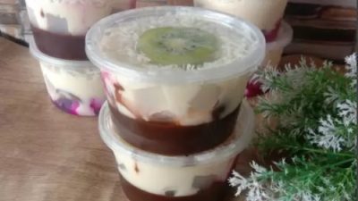 Resep Puding Coklat Salad Buah Cocok untuk Menu Buka Puasa